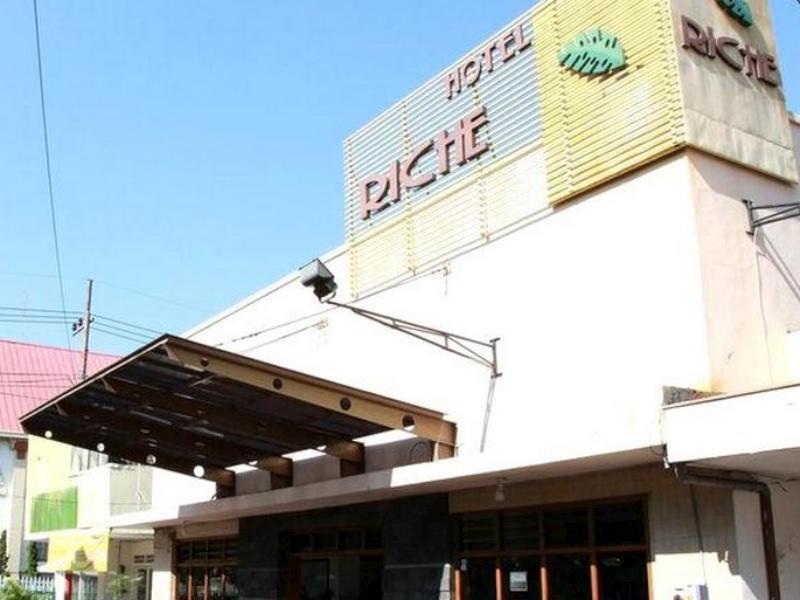 Riche Heritage Hotel Маланг Экстерьер фото