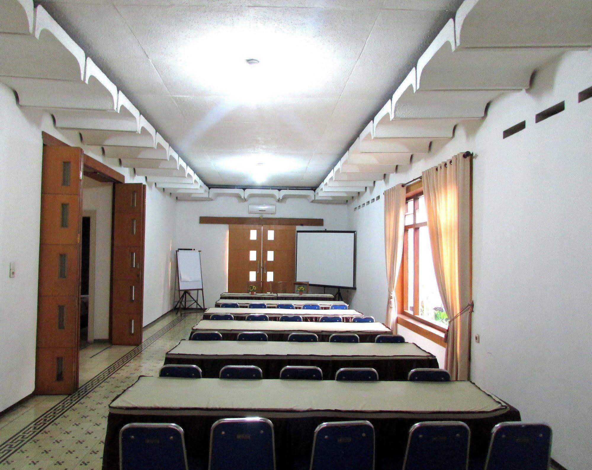 Riche Heritage Hotel Маланг Экстерьер фото