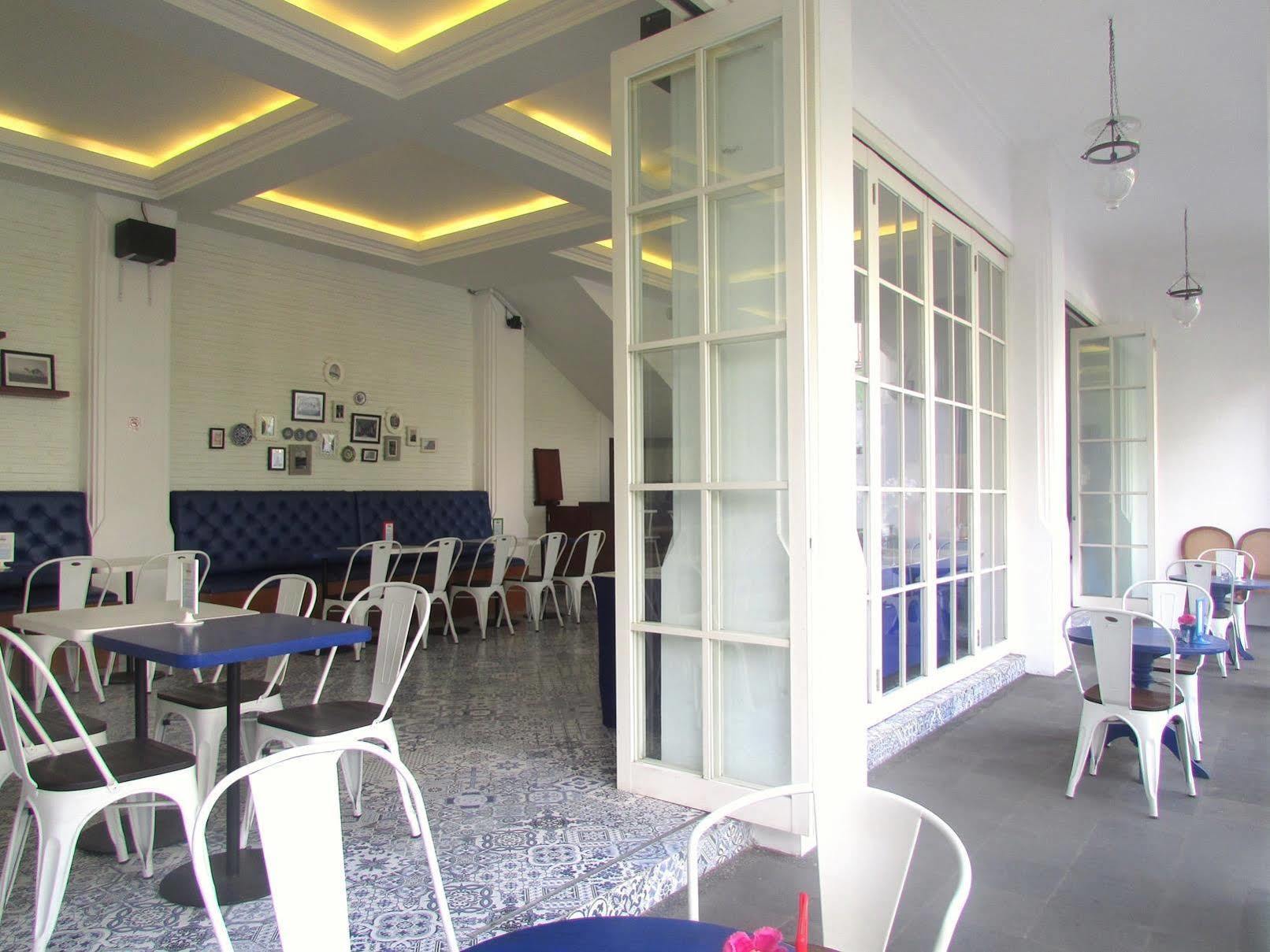Riche Heritage Hotel Маланг Экстерьер фото